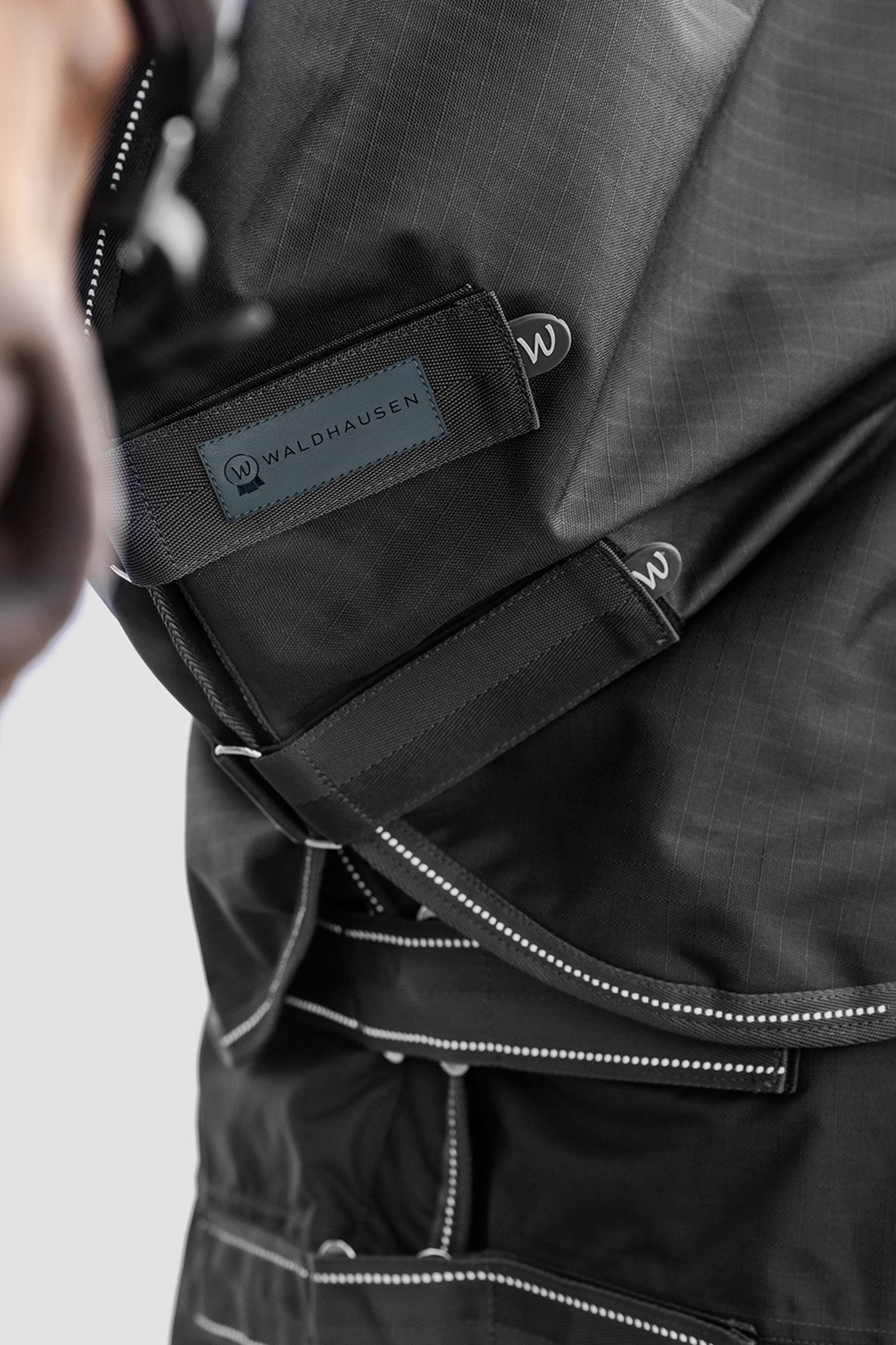 Waldhausen 600D Outdoor Neck Rug, 200 g Horse Rugs