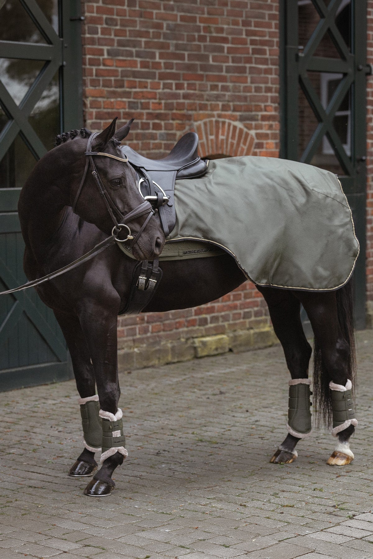 Eskadron Heritage 26/27 Jewel Faux Fur & Faux Leather Tendon Boots (Pair) Leg & Hoof Protection