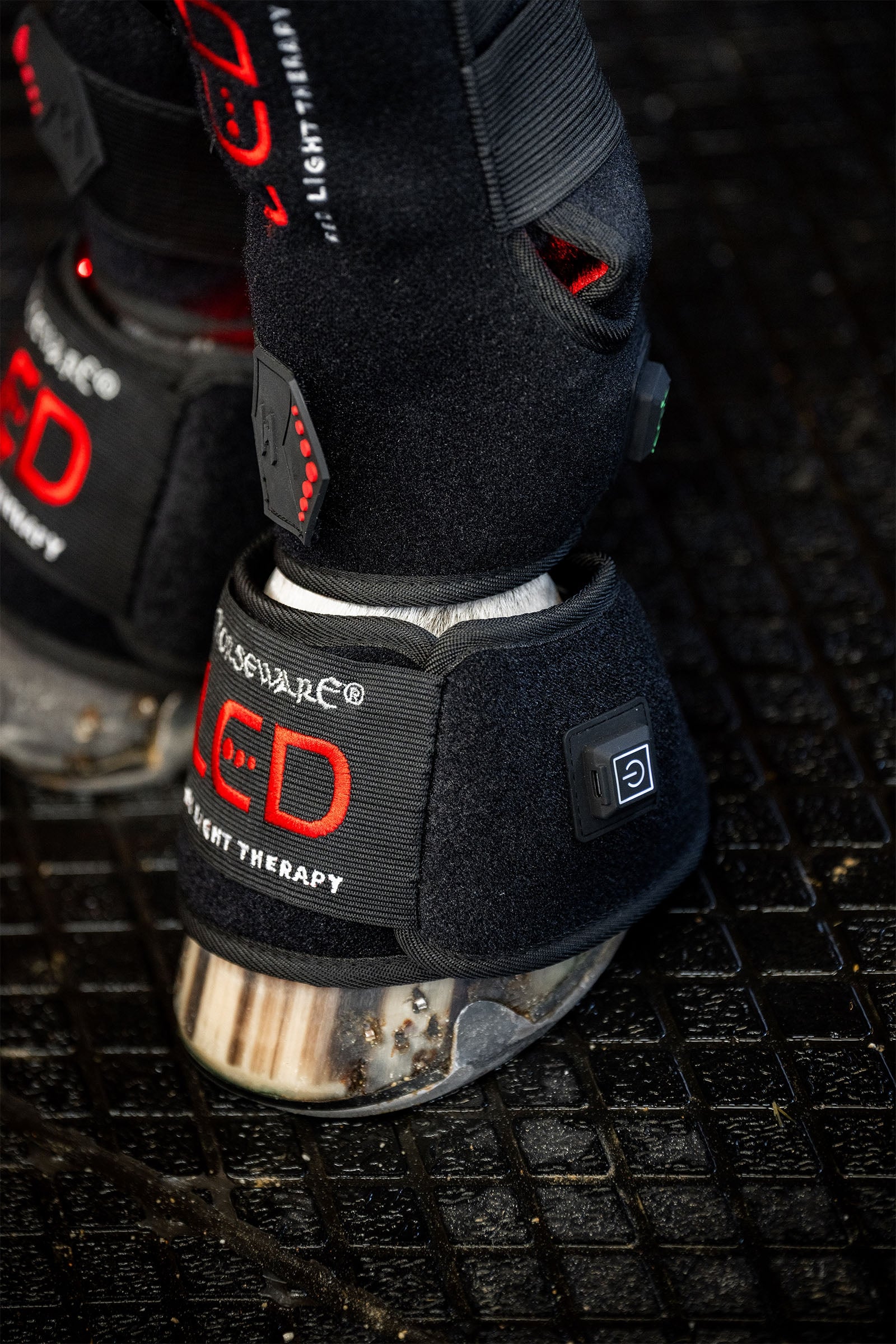 Horseware LED Red Light Therapy Mini Leg Wrap (1 pc.) Leg & Hoof Protection