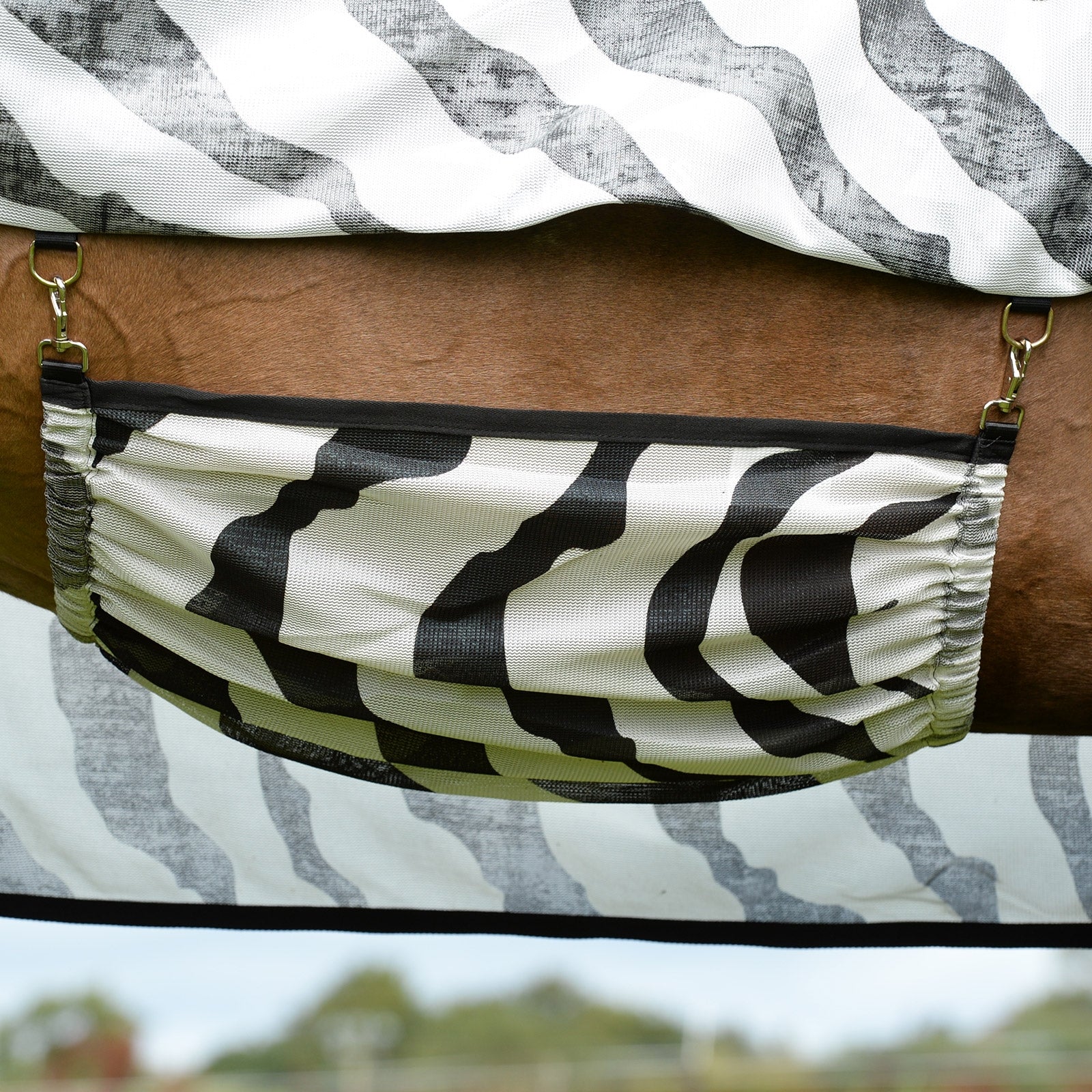 Bucas Buzz-Off Zebra Belly Pad Pferdedecken