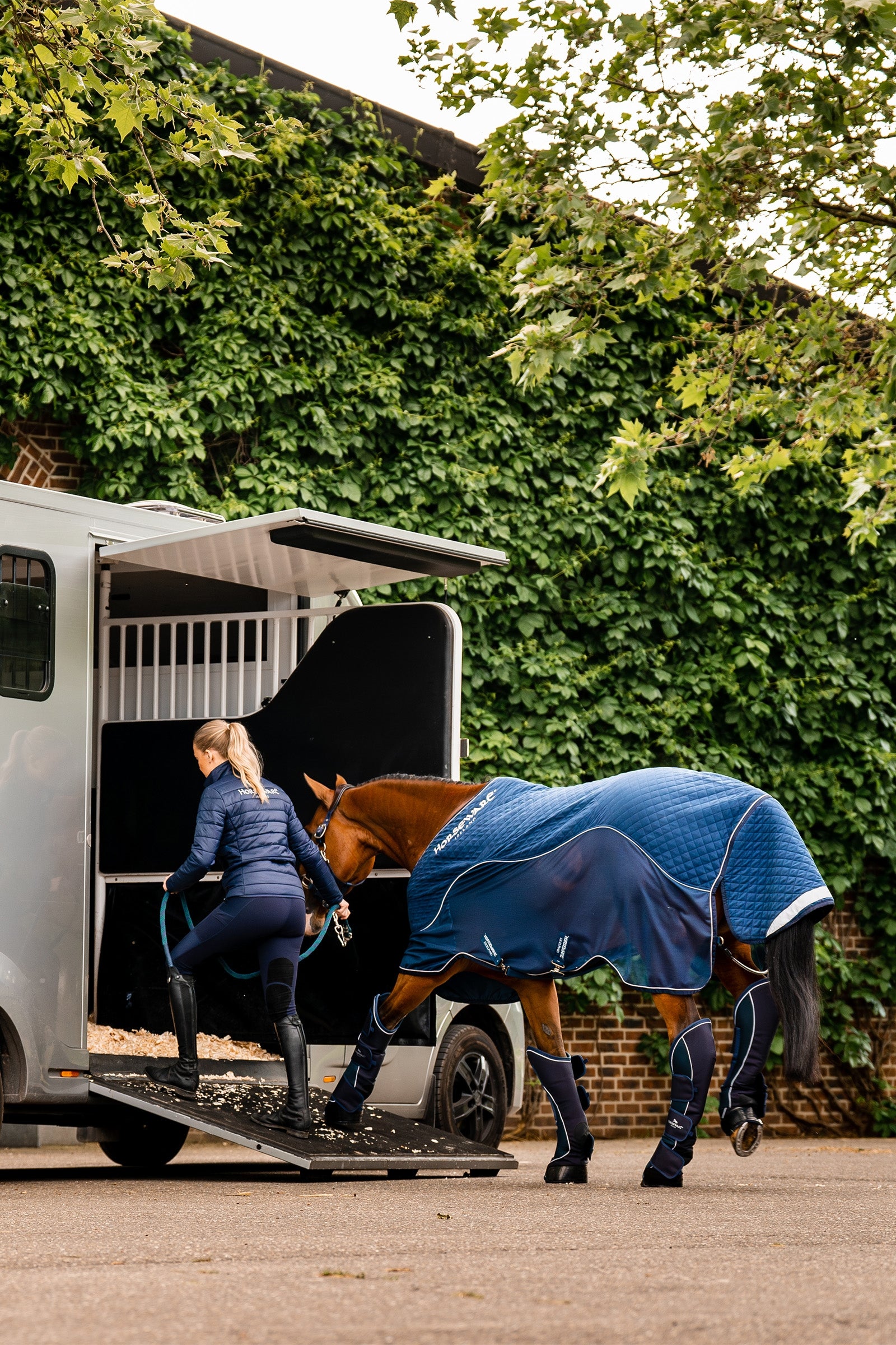 Horseware Signature Travel Boots Leg & Hoof Protection