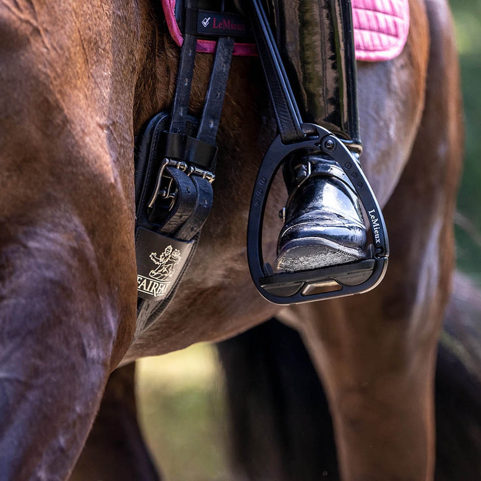 LeMieux Vector Balance Stirrups Saddles, Girths & Stirrups