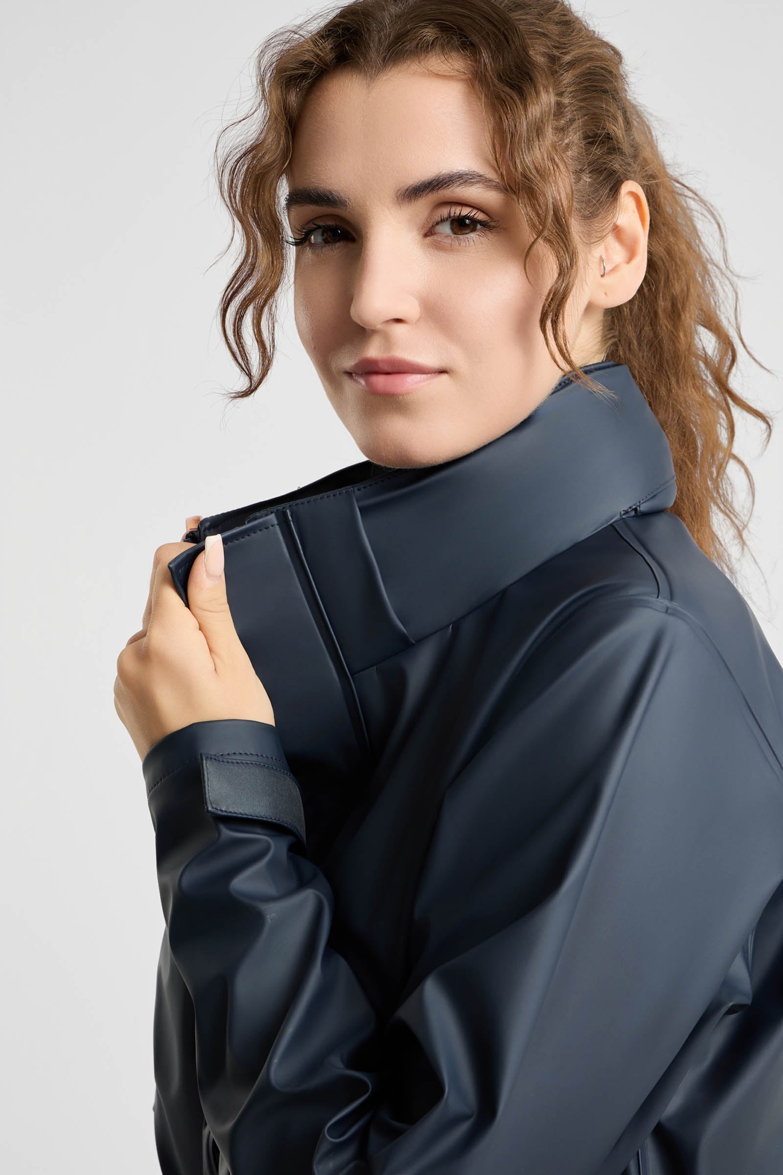 Horze Hazel Women's Long Raincoat with Slits Women’s Riding Clothing