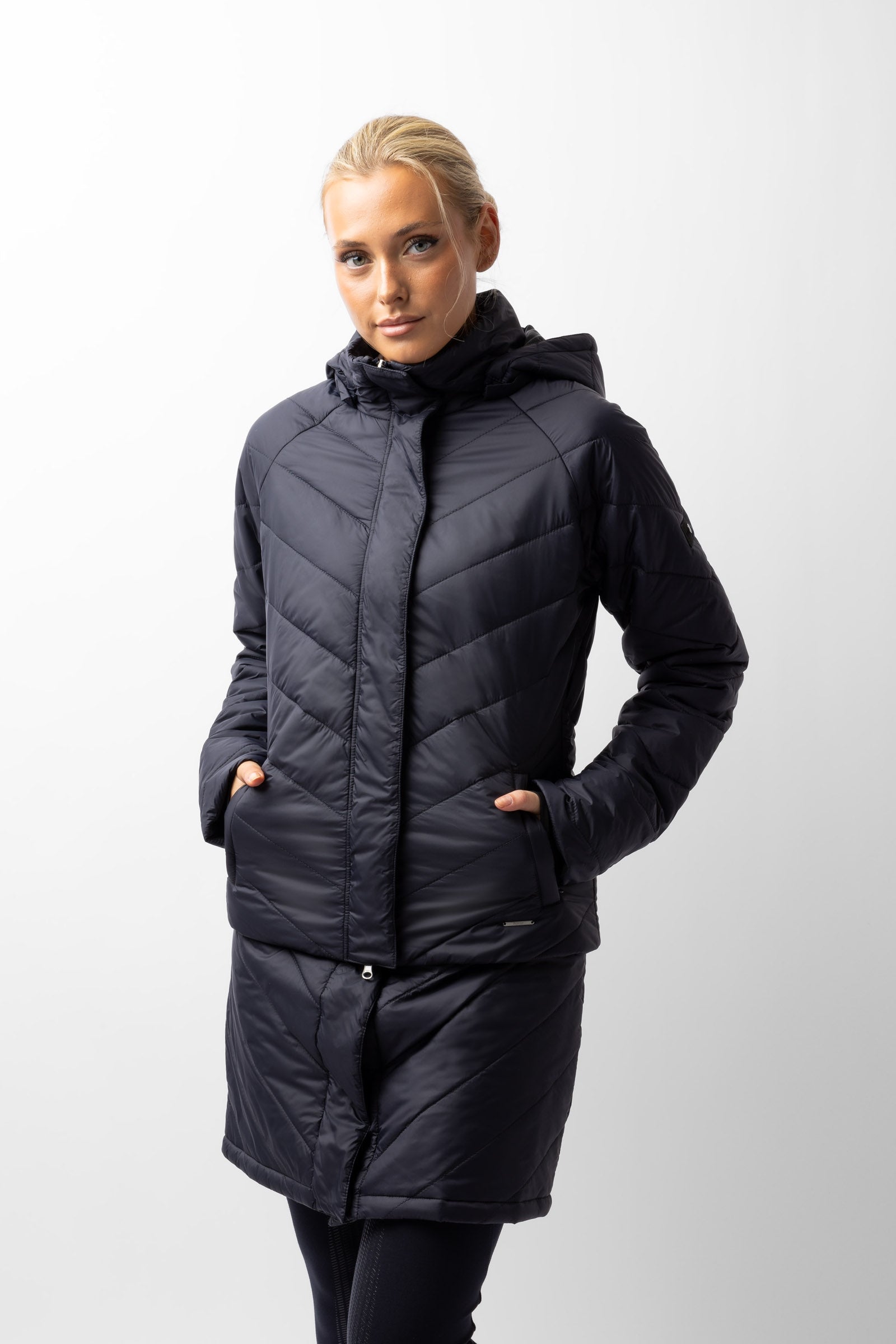 Aurora Gefütterte Damen Parka Reitjacke mit abnehmbarem Rock Dark