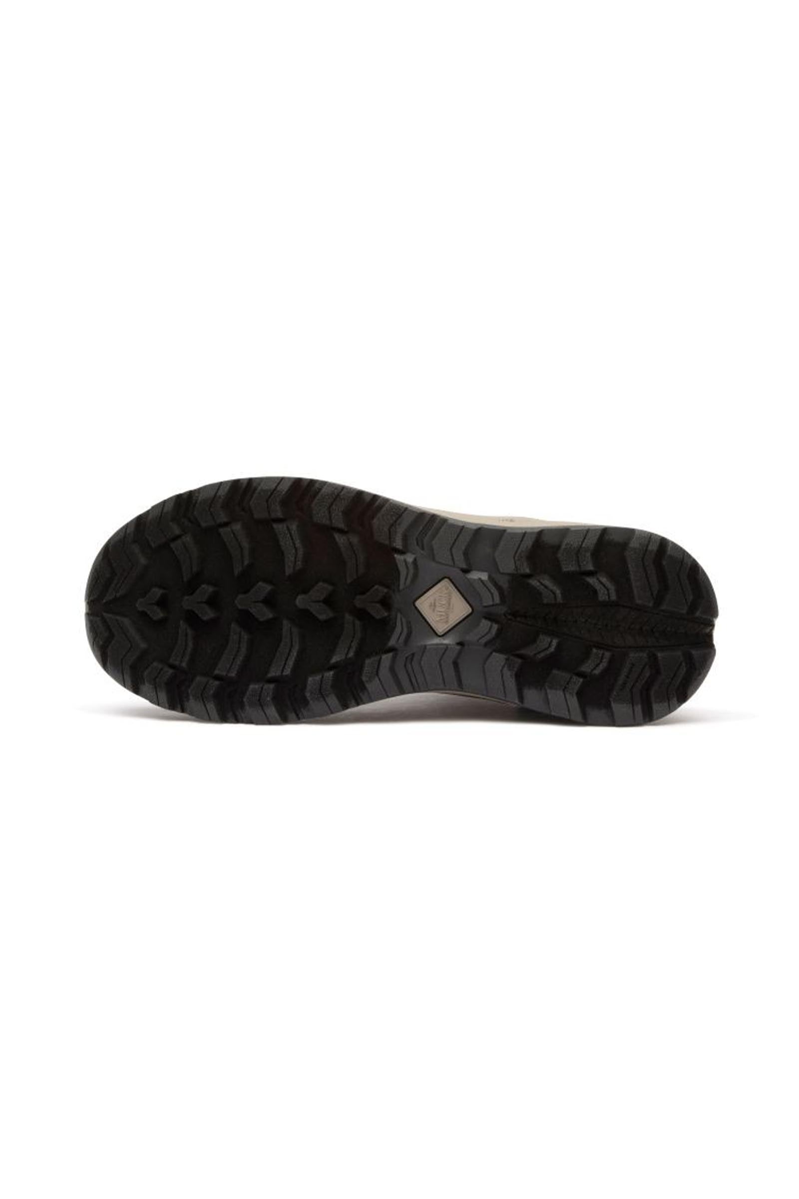 Pack shot 5