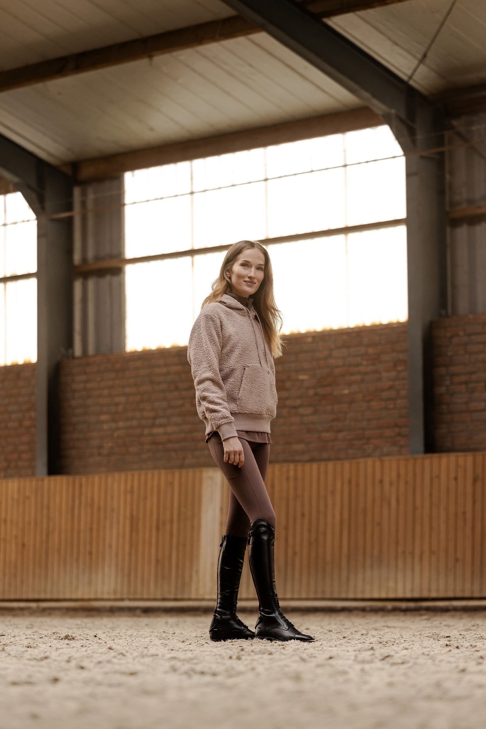 Lifestyle shot 7