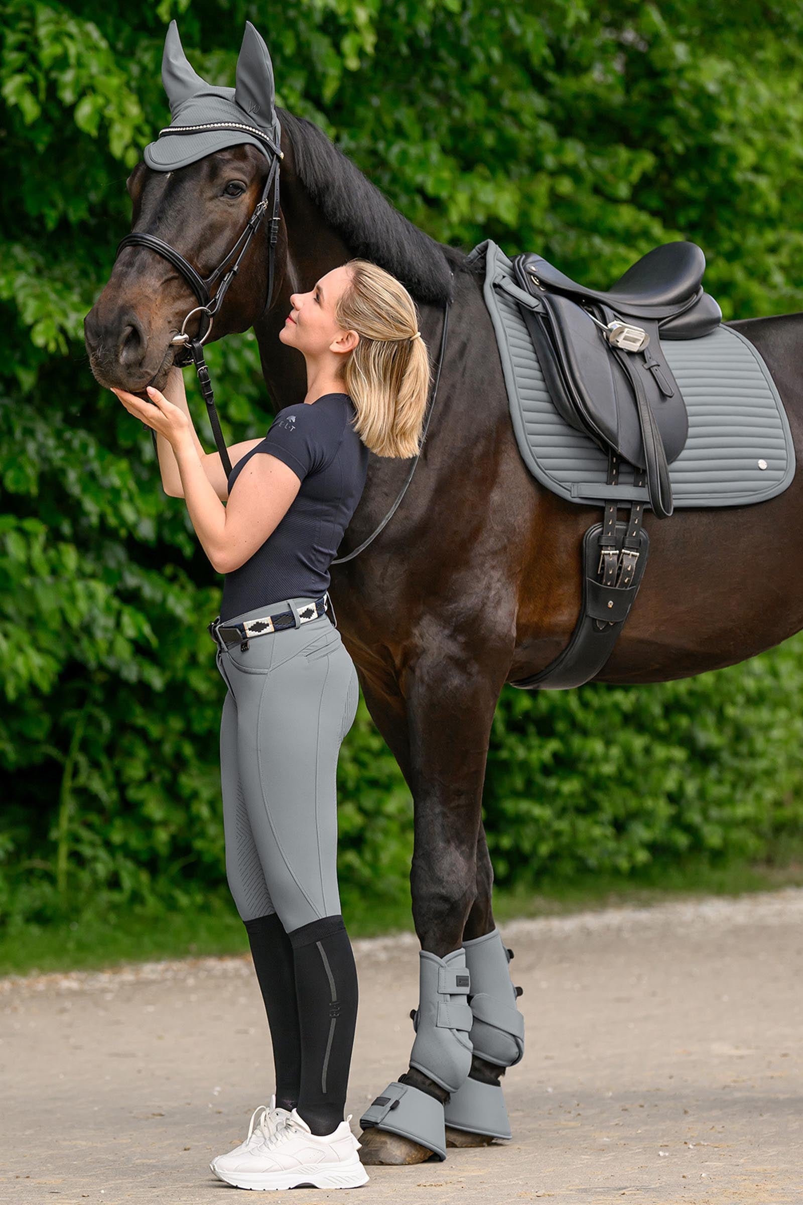 Waldhausen Performance Bell Boots Leg Protection & Hoof Protection for Horses