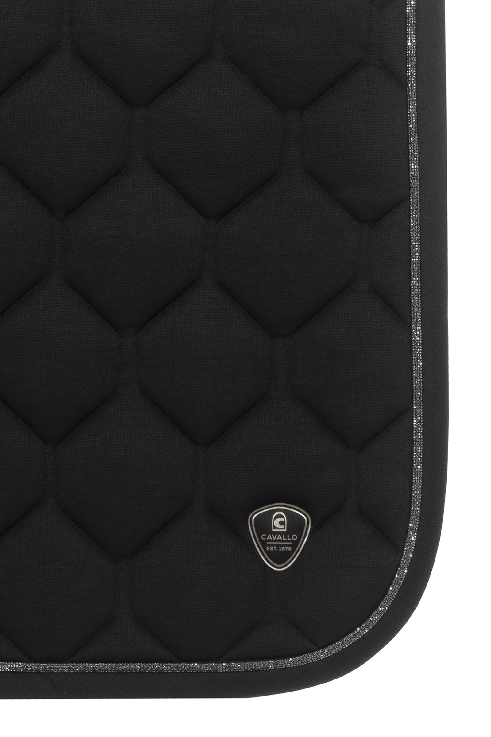 Pack shot 2