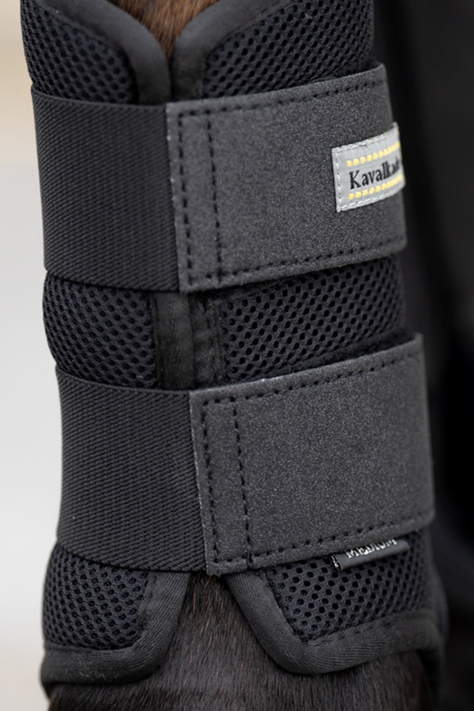 Kavalkade Anatomic Star Mesh Brushing Boots (1Pair) Leg Protection & Hoof Protection for Horses
