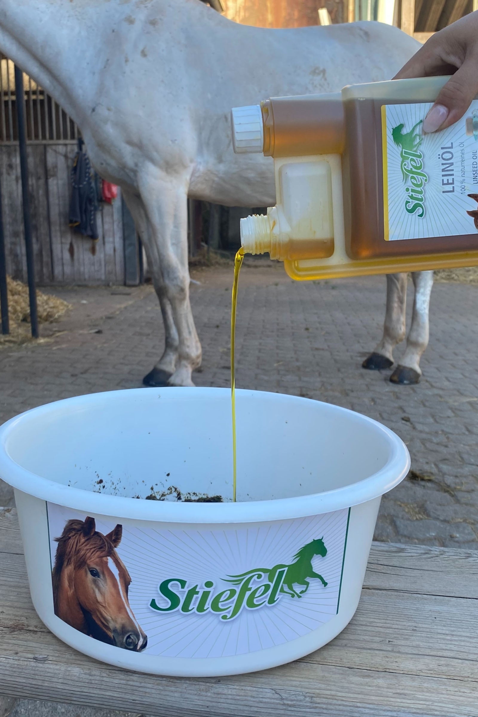 Stiefel Linseed Oil, 5l Horse Feed & Nutrition