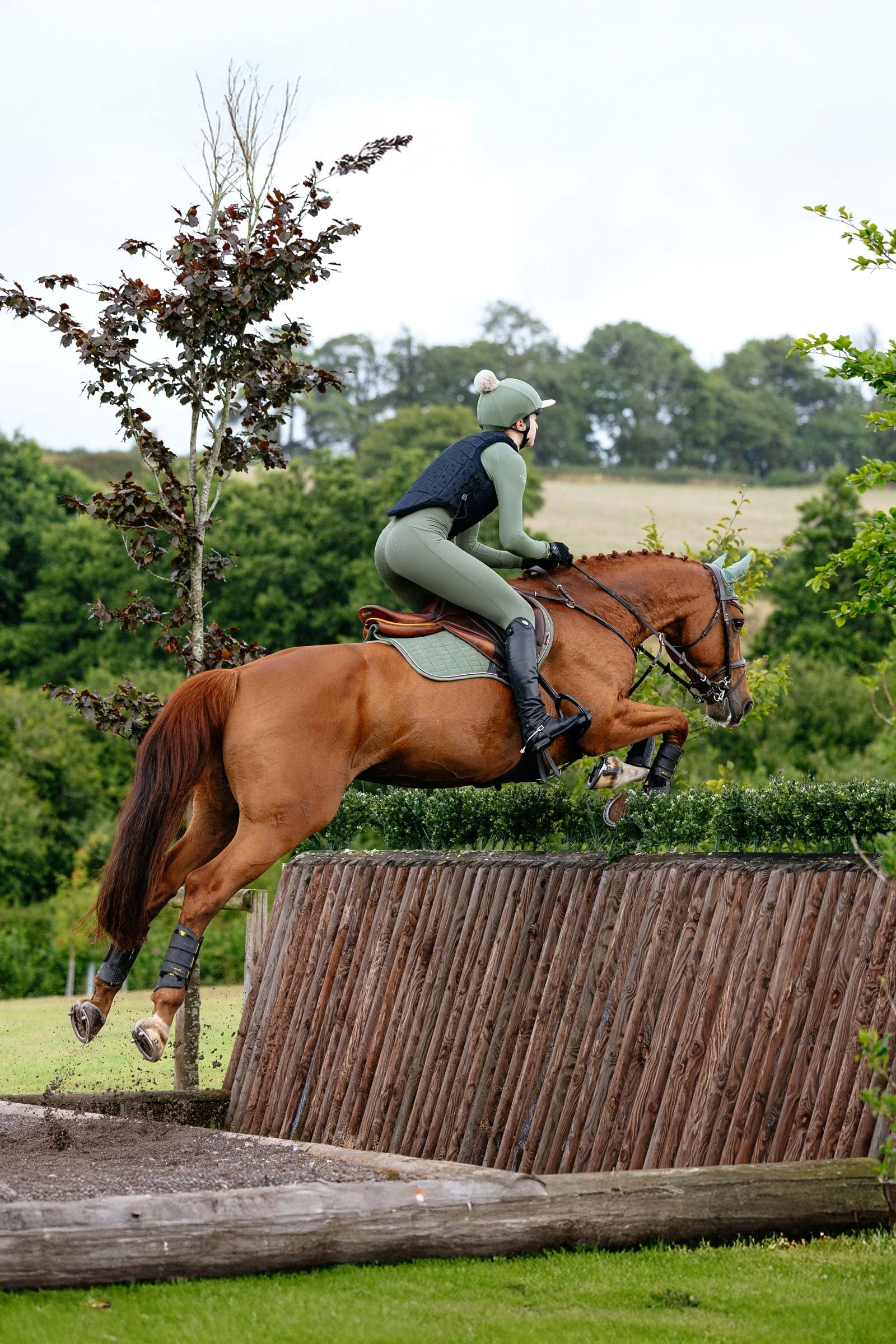 LeMieux Suede Square Close Contact Saddle Pad Saddle Pads