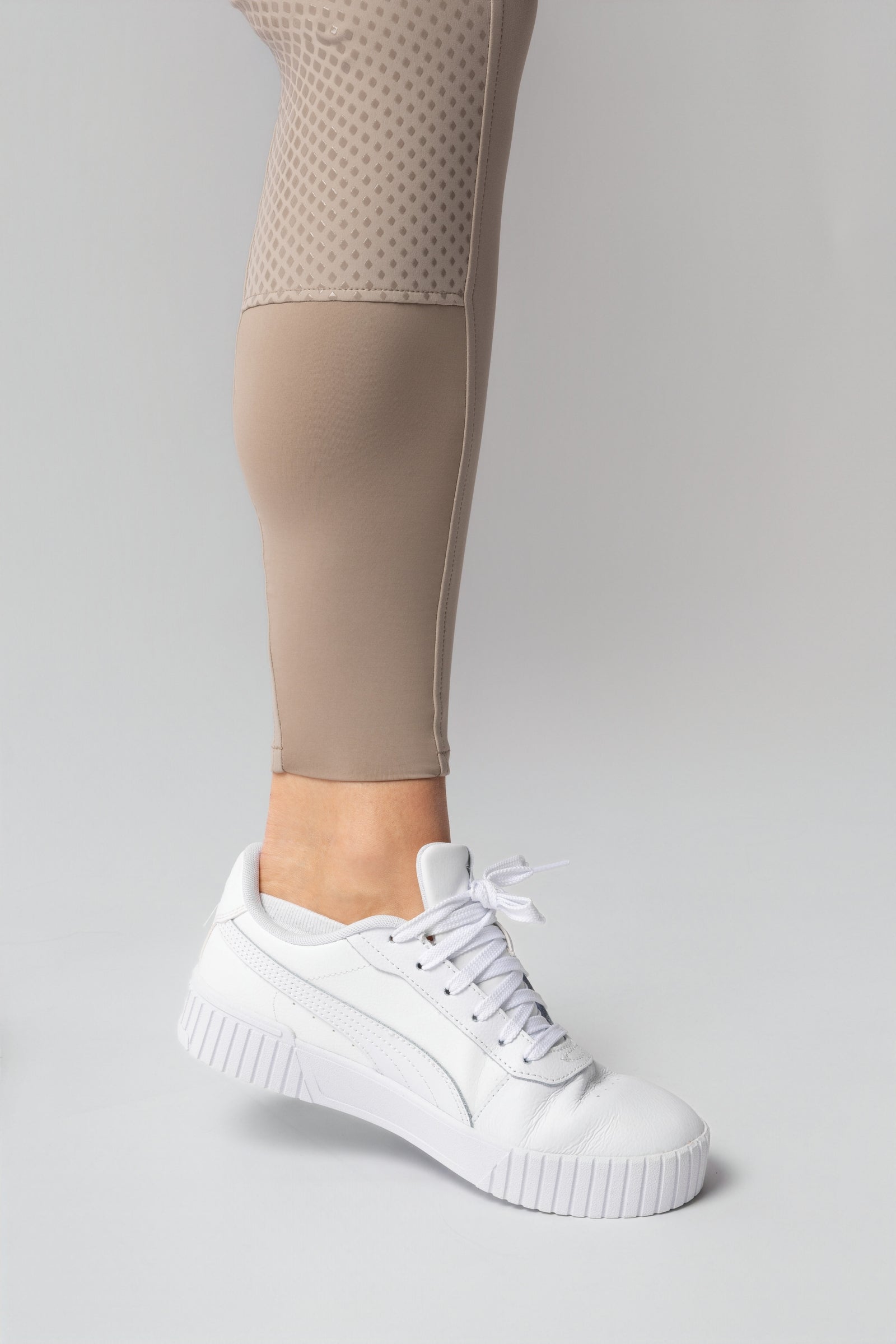 Horze Grand Prix Pro Women´s Full Grip Breeches UPF 50+ Womens Breeches