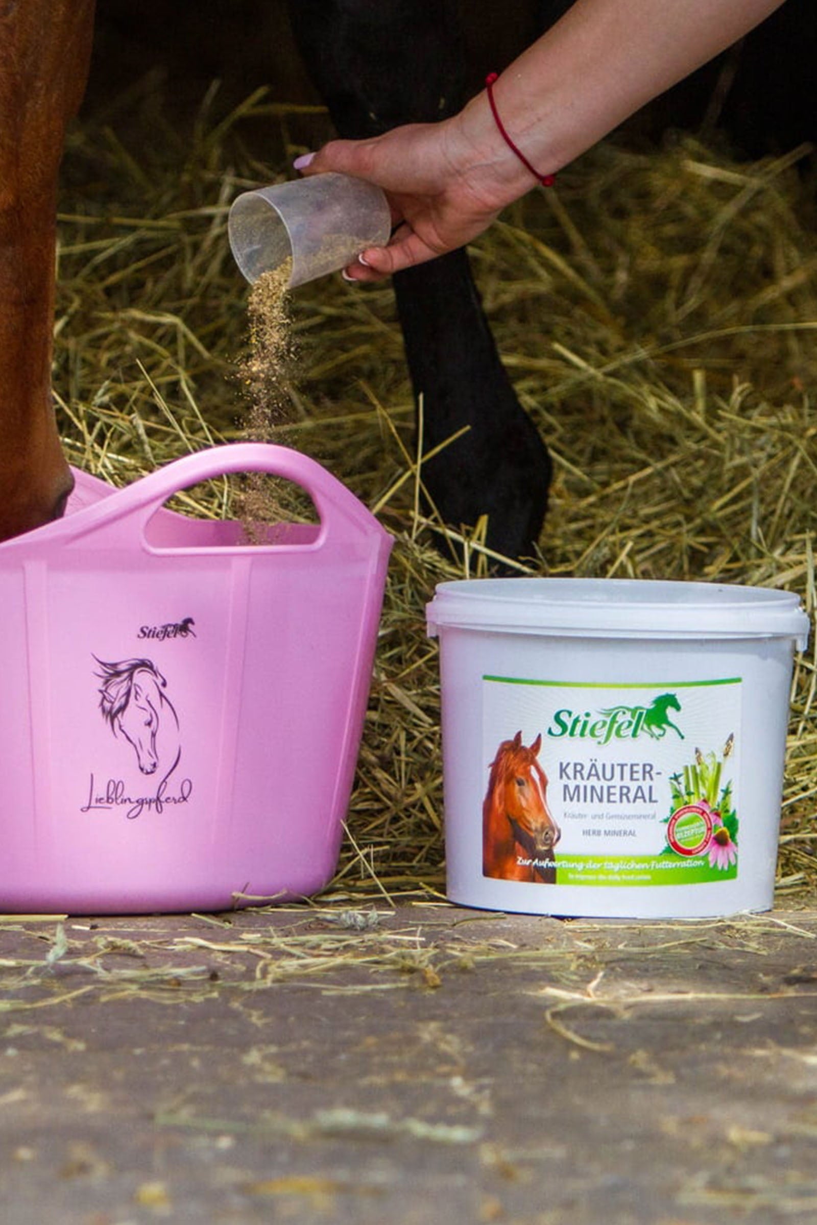 Stiefel Herb Mineral Horse Feed & Nutrition