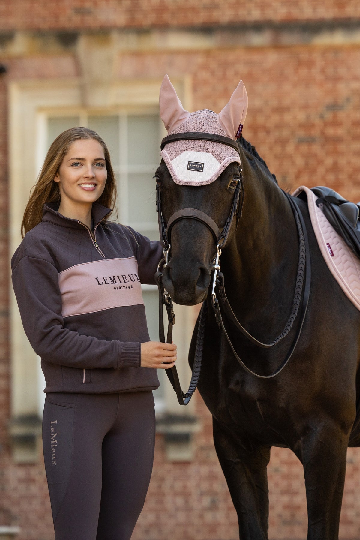 LeMieux Heritage Women´s Quarter Zip Sweatshirt Women’s Riding Clothing