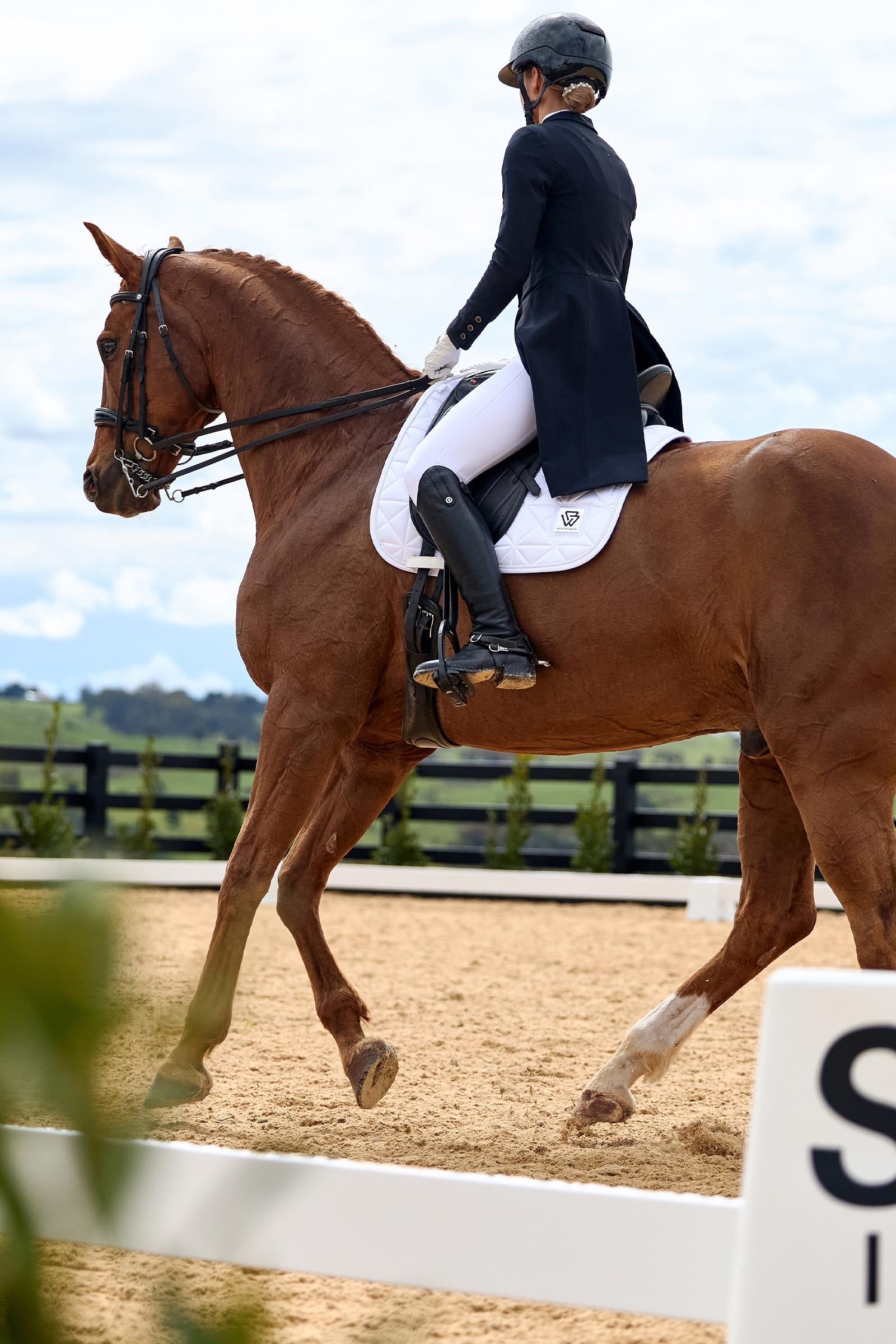 Weatherbeeta Satin Luxe Air-Tec Dressage Saddle Pad Saddle Pads