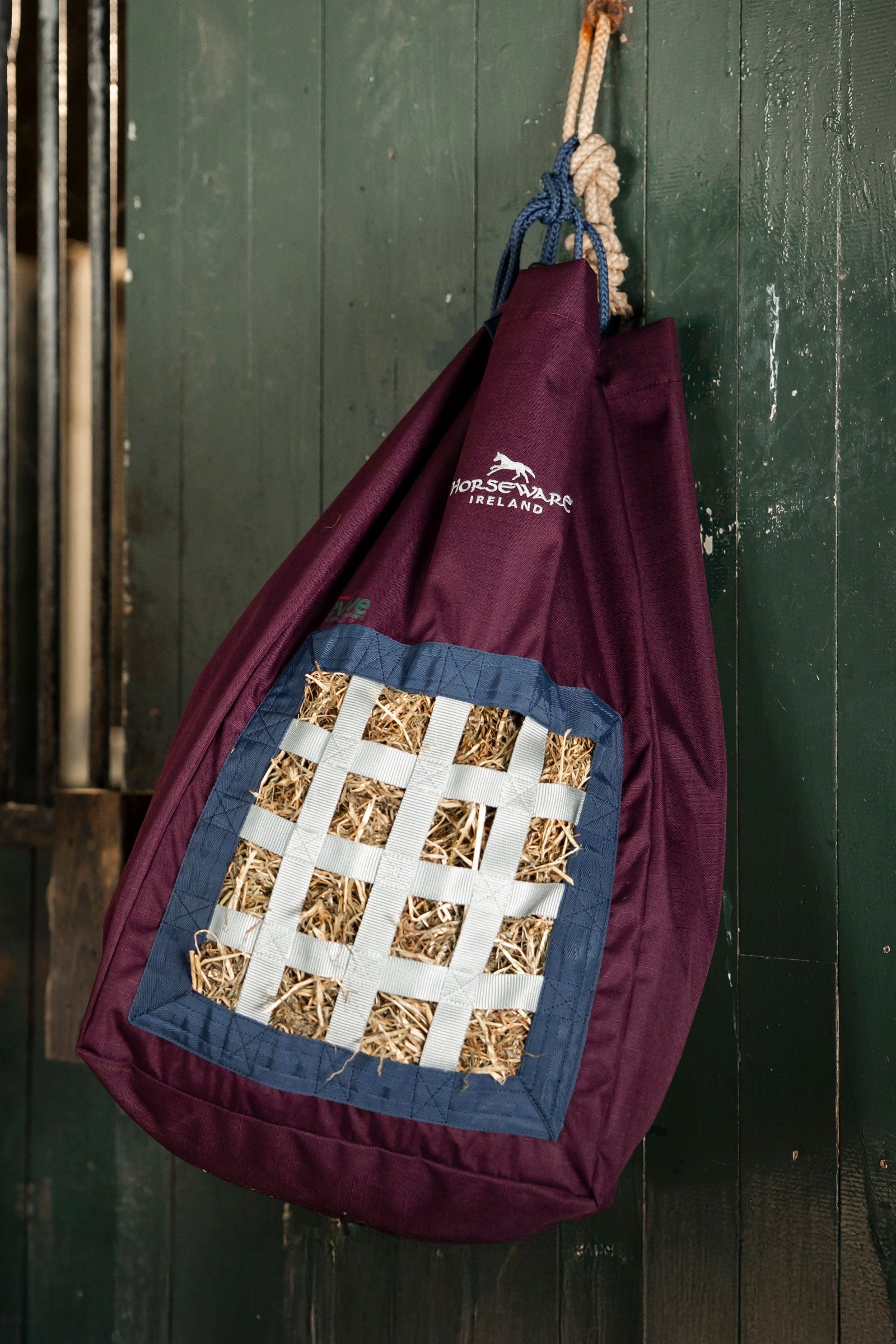 Horseware Revive Heusack Füttern & Tränken