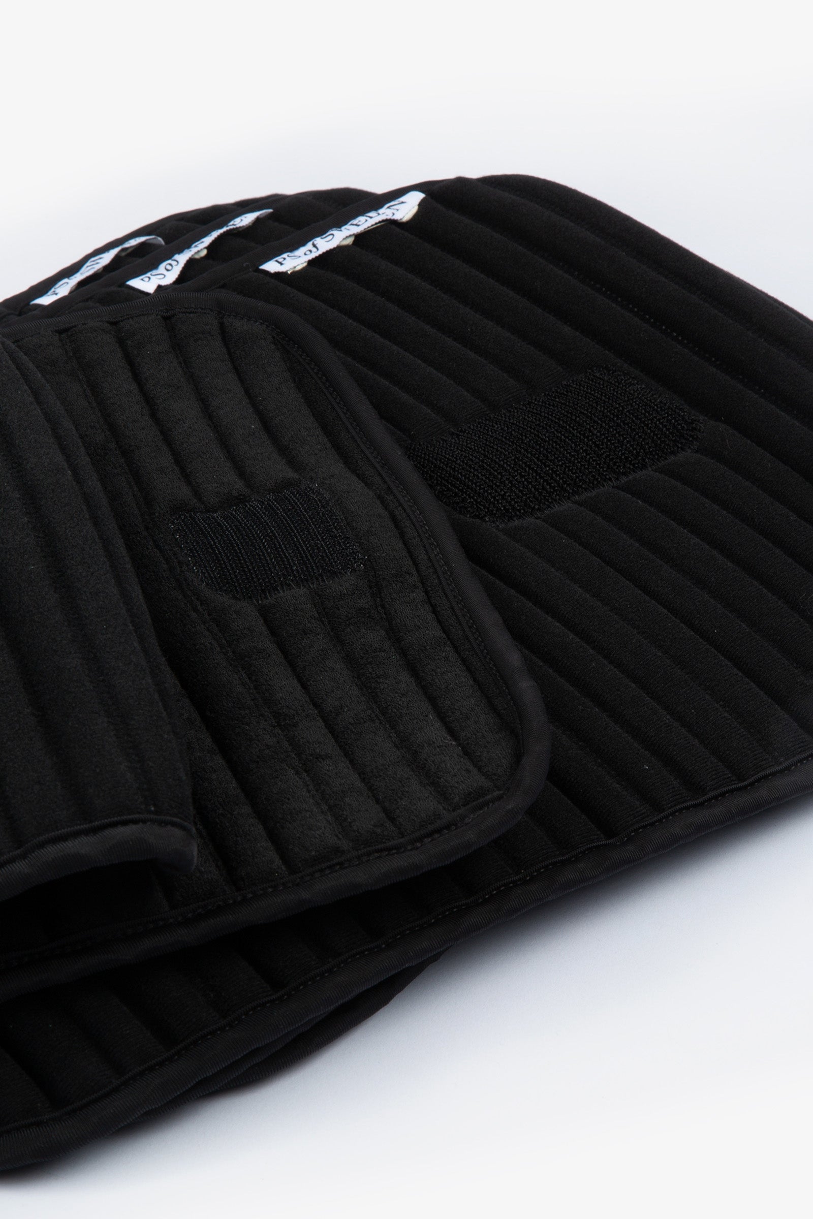 PS of Sweden PS Bandage Pads Leg Protection & Hoof Protection for Horses