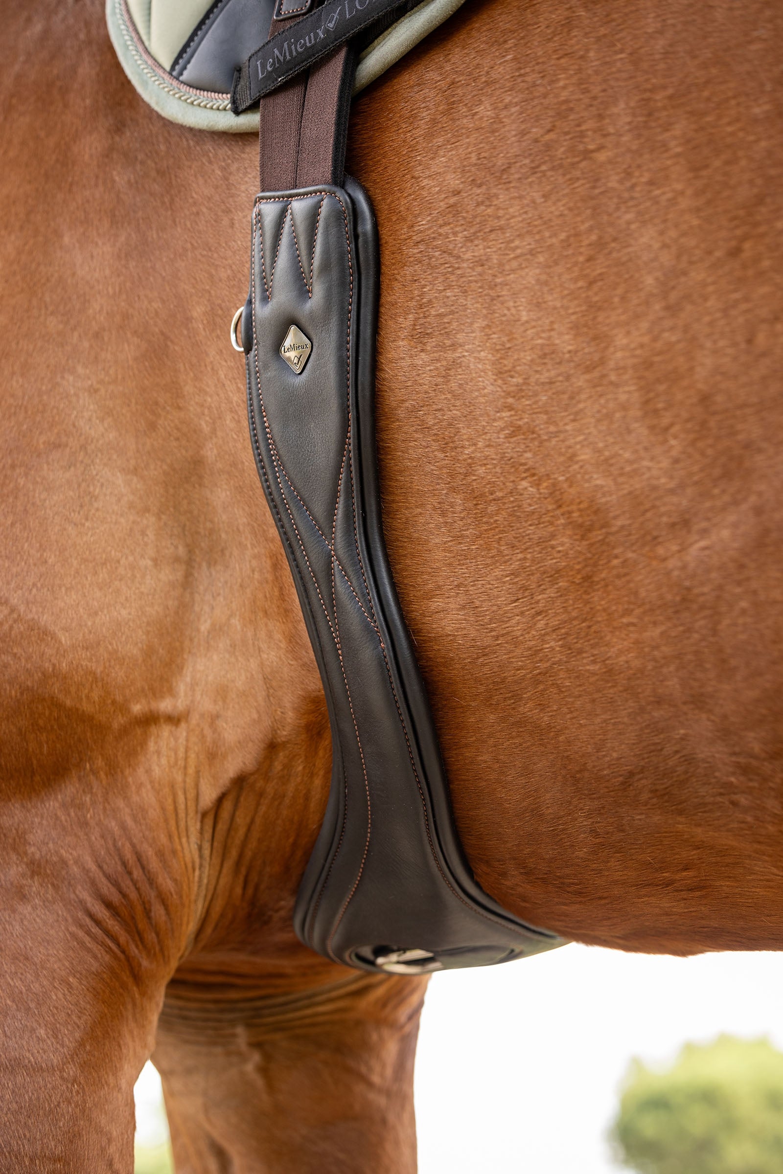 LeMieux Gel-Tek Anatomic Jumping Curve Girth Saddles, Girths & Stirrups