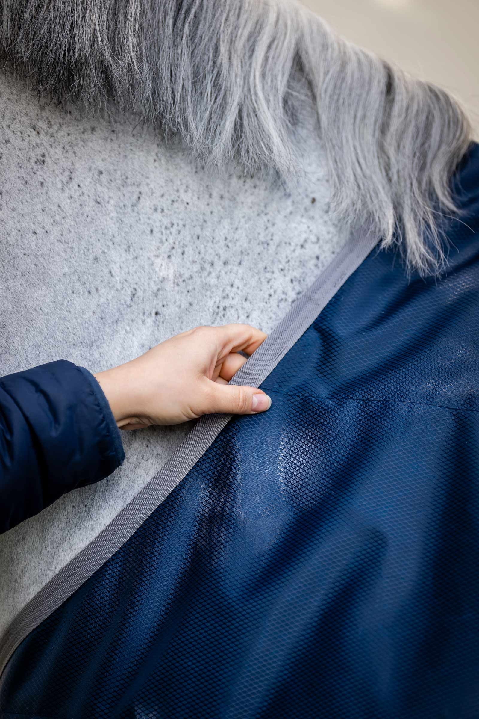 Horseware Ionic Therapy Stable Rug, 50g Horse Rugs