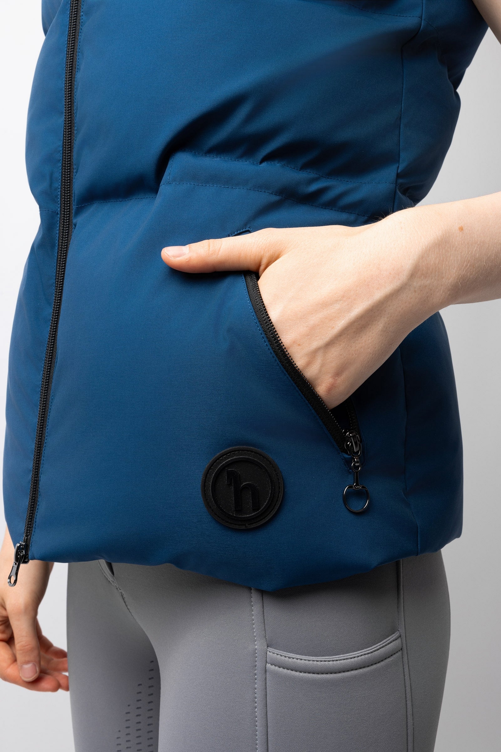 Horze Oona Women´s Padded Riding Vest Women’s Riding Clothing