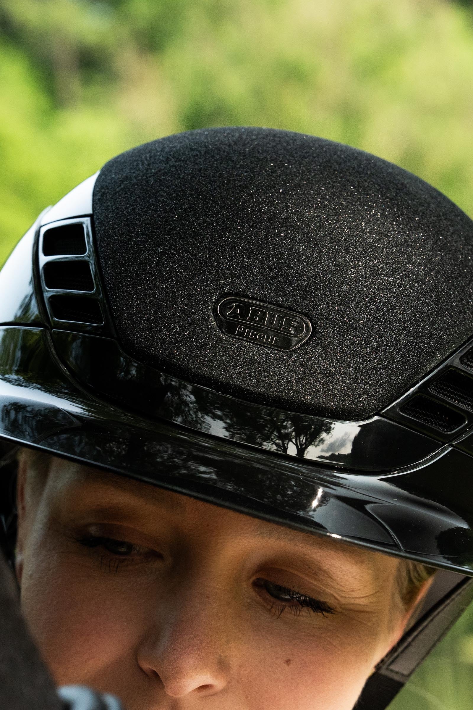 Abus Airluxe Supreme Glam Shiny Long Visor Helmet Safety Equipment