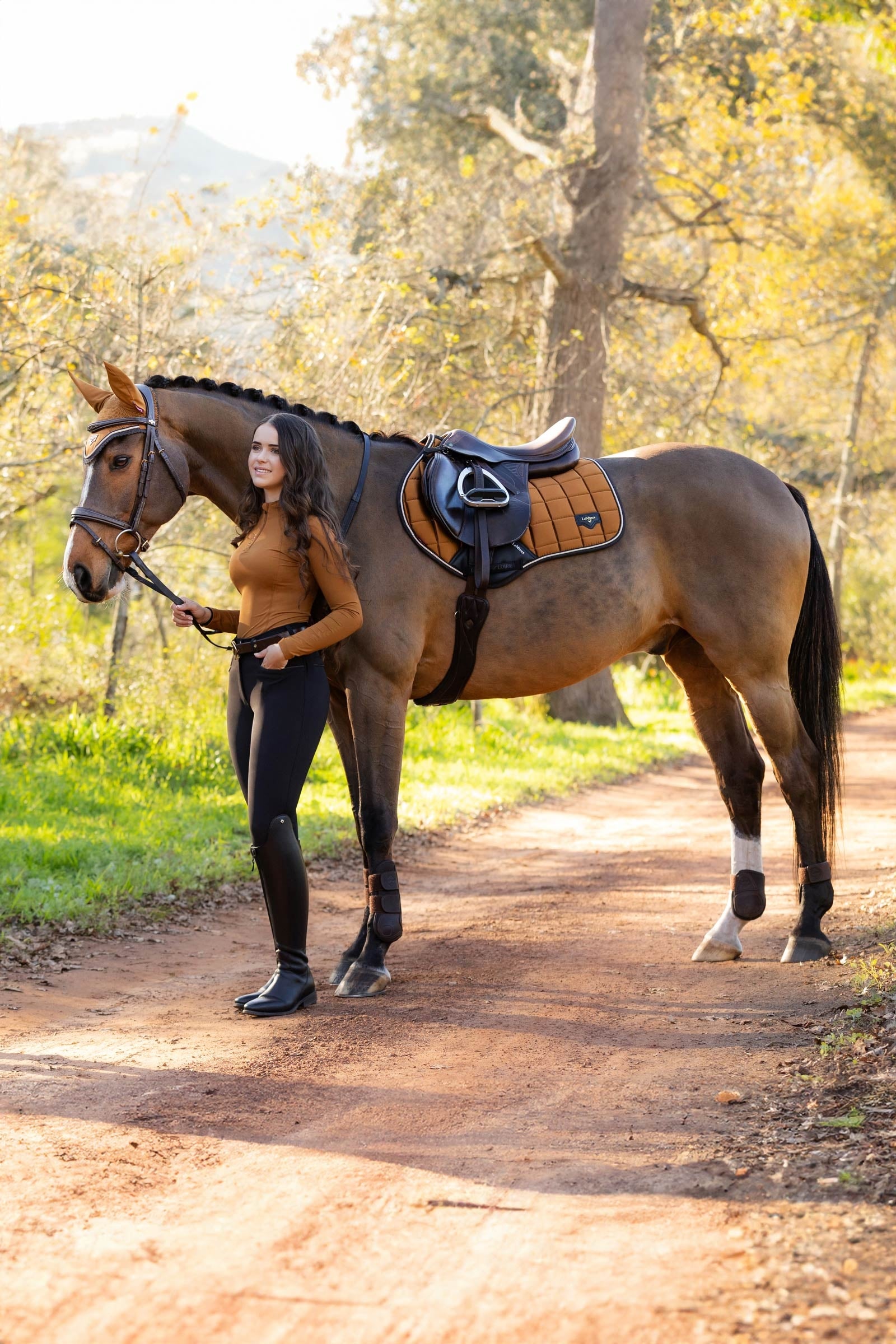 LeMieux Loire Classic Square Close Contact Saddle Pad Saddle Pads