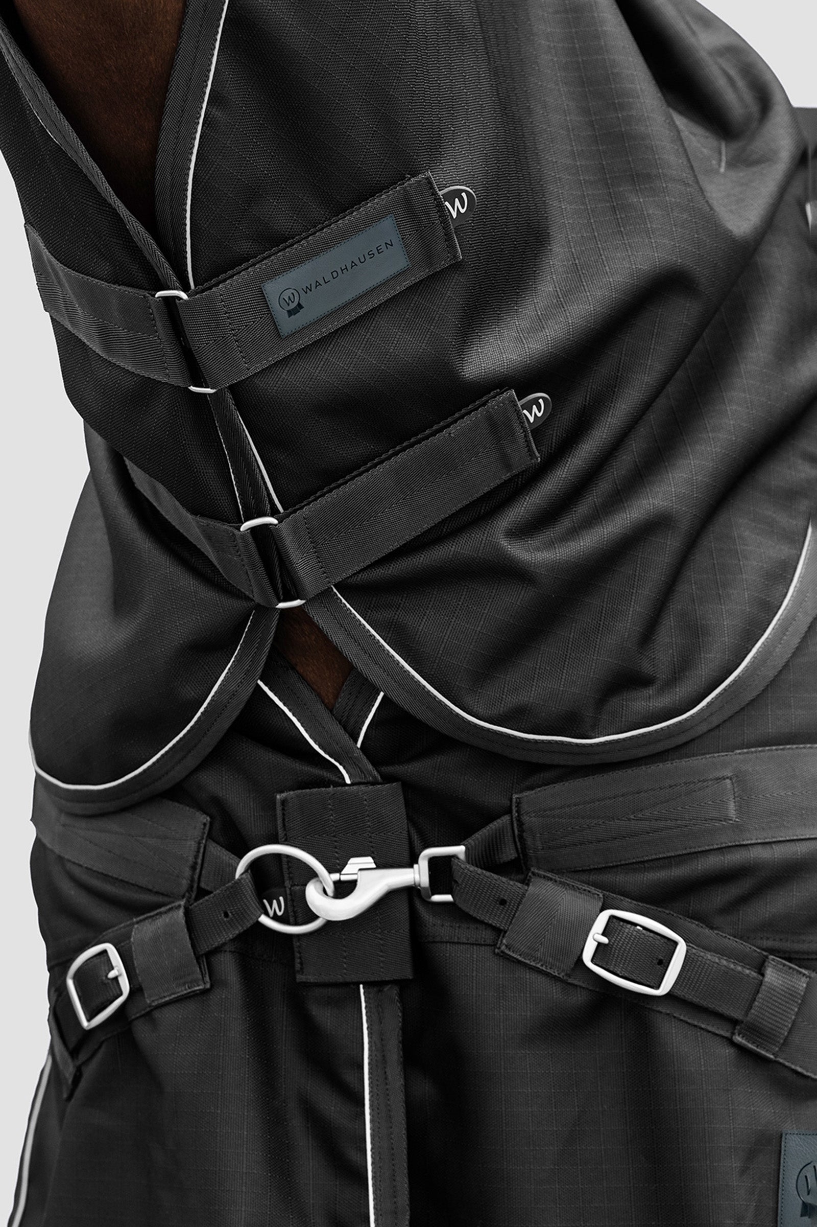 Waldhausen Outdoor Neck Rug Scandic 200 g Horse Rugs